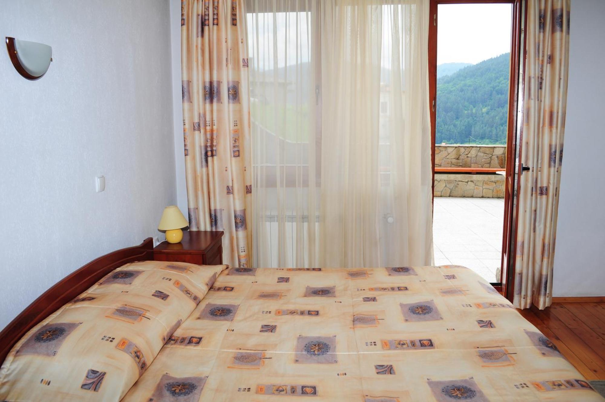 Kris Guest House Devin Phòng bức ảnh