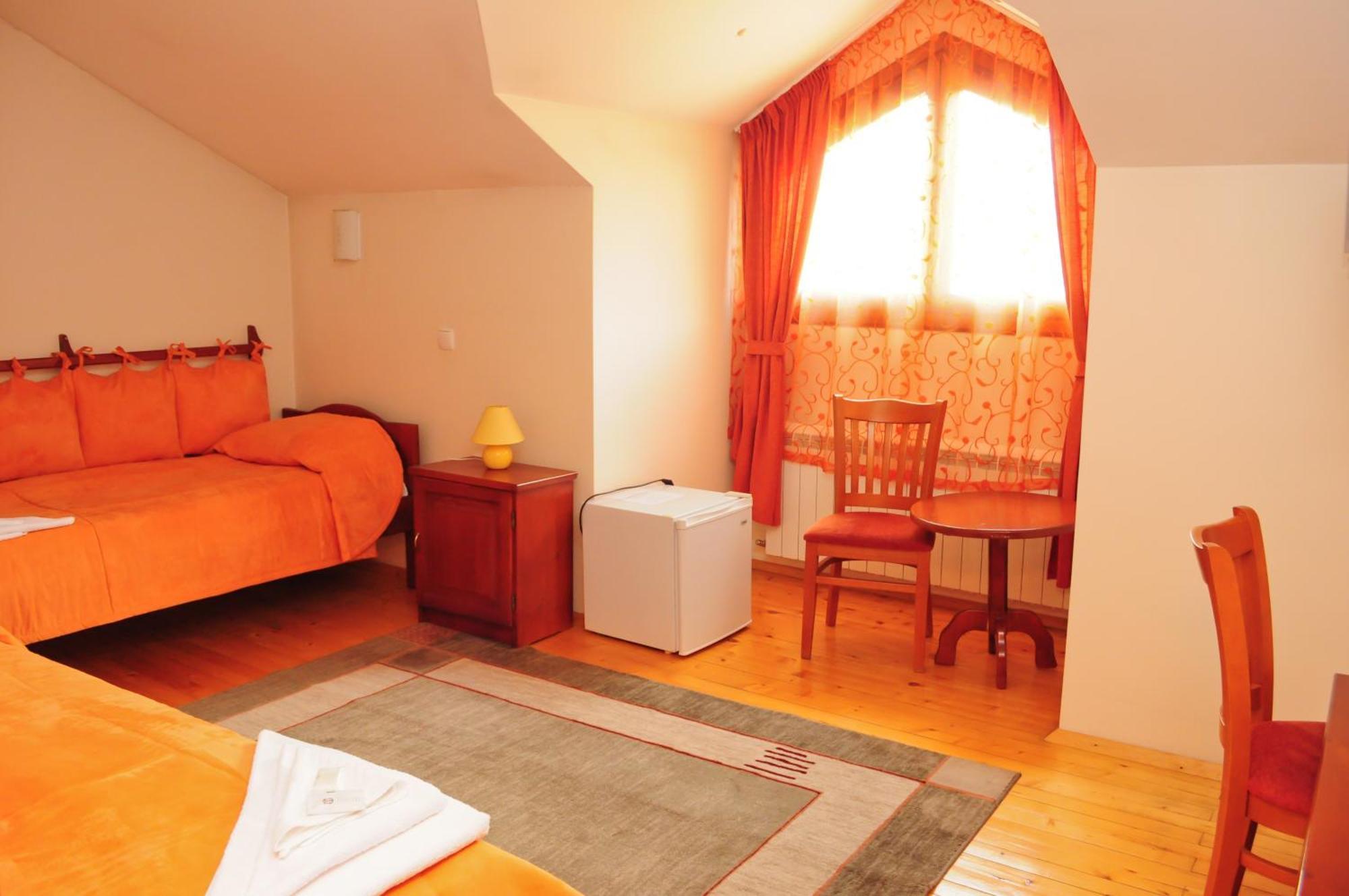 Kris Guest House Devin Phòng bức ảnh