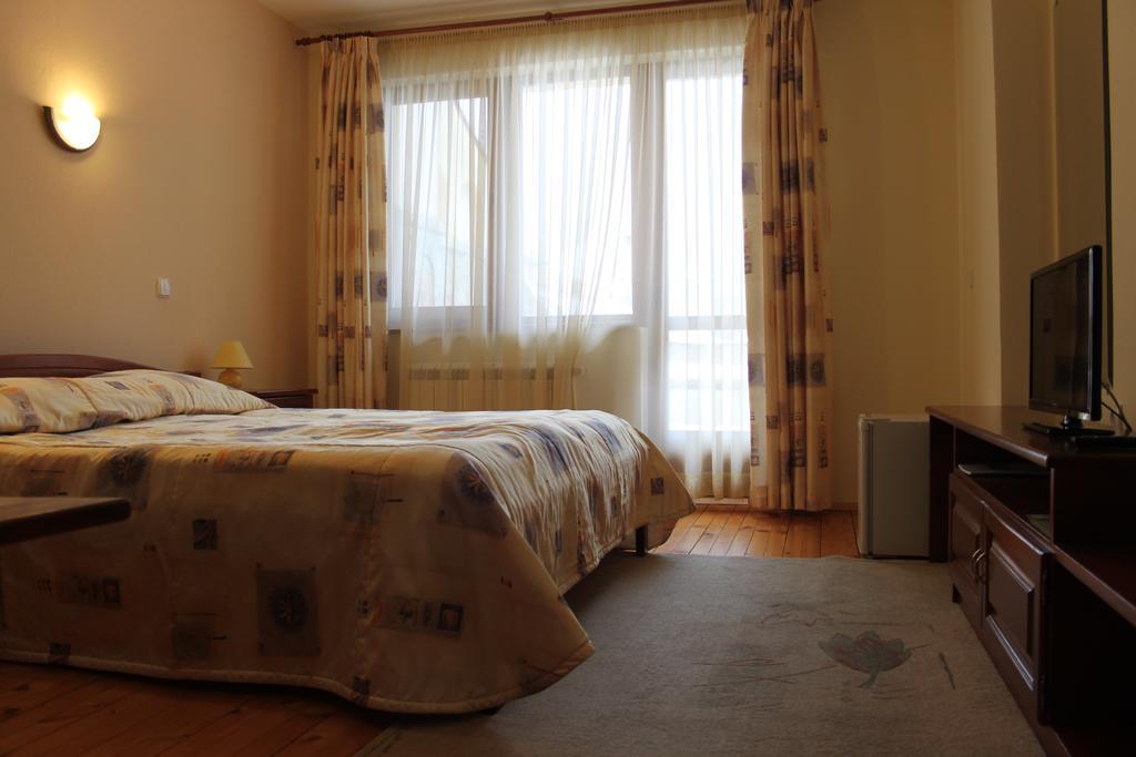Kris Guest House Devin Ngoại thất bức ảnh